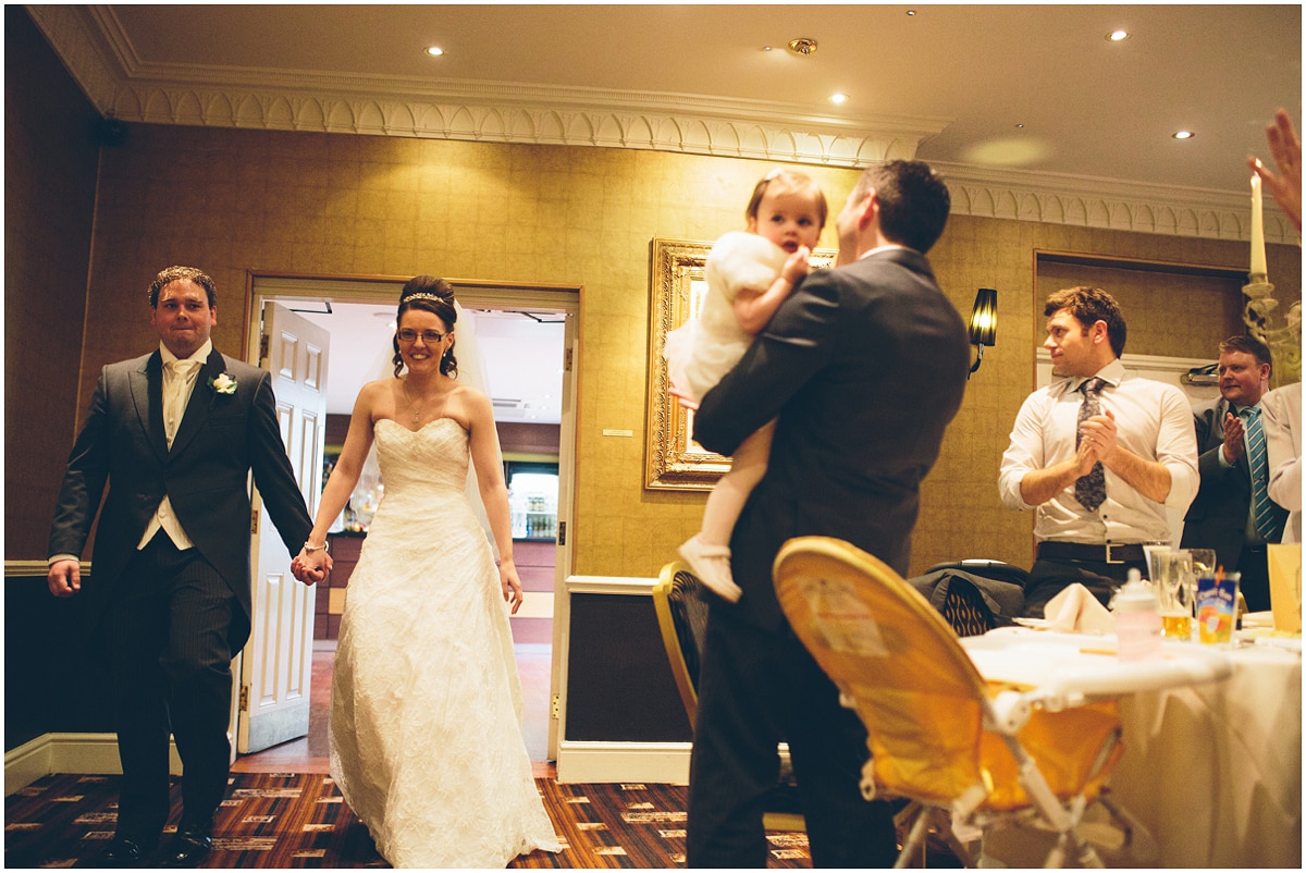 Llyndir_Hall_Wedding_Photography_110