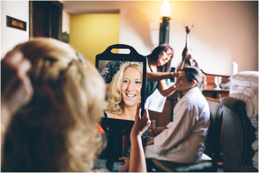 Peckforton_Castle_Wedding_Phtoography_012