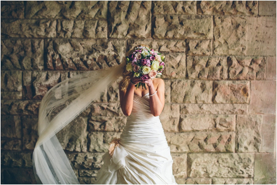 Peckforton_Castle_Wedding_Phtoography_059