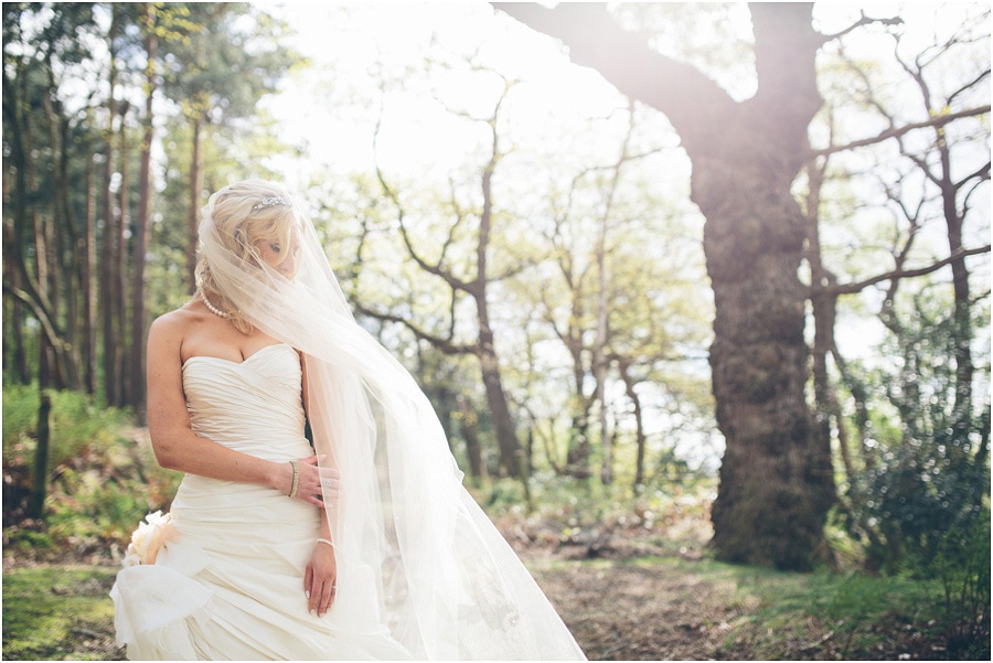 Peckforton_Castle_Wedding_Phtoography_071