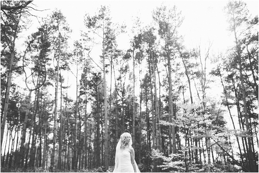 Peckforton_Castle_Wedding_Phtoography_075