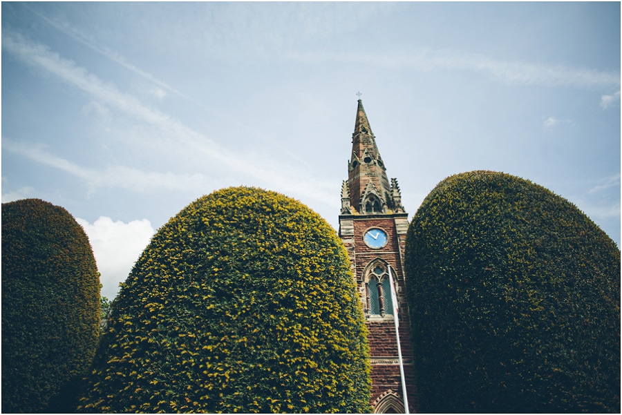 Thornton_Manor_Lakeside_Marquee_Wedding_035