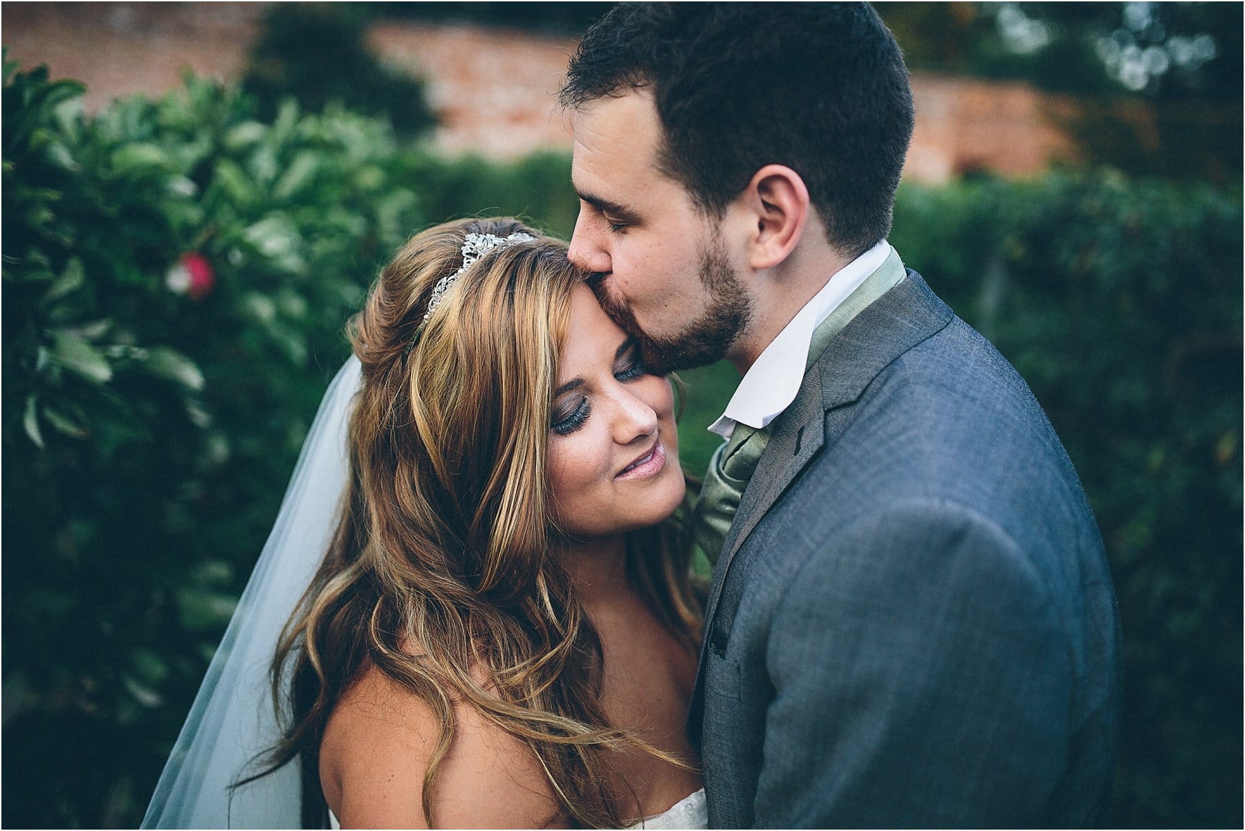 Combermere_Abbey_Wedding_Photography_0120