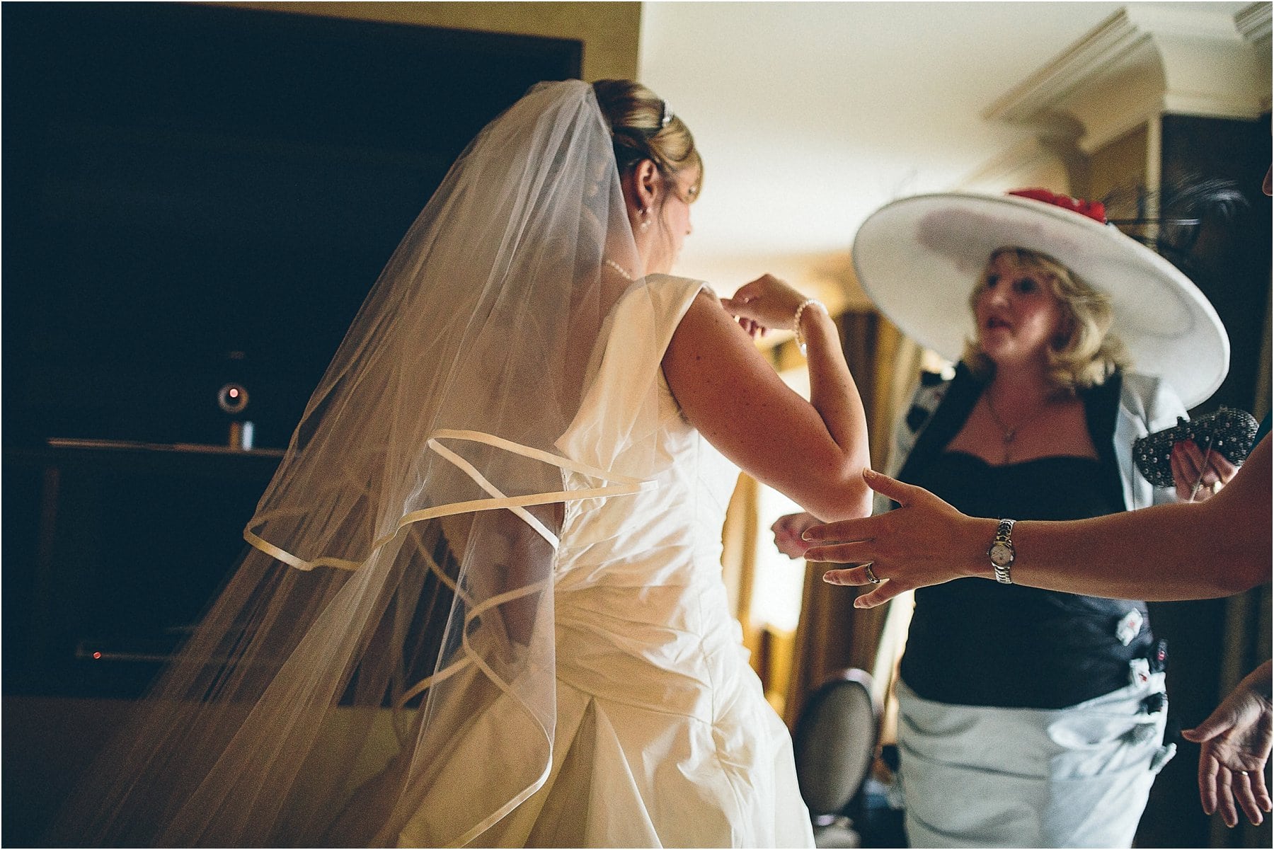 Ruthin_Castle_Wedding_Photography_0036