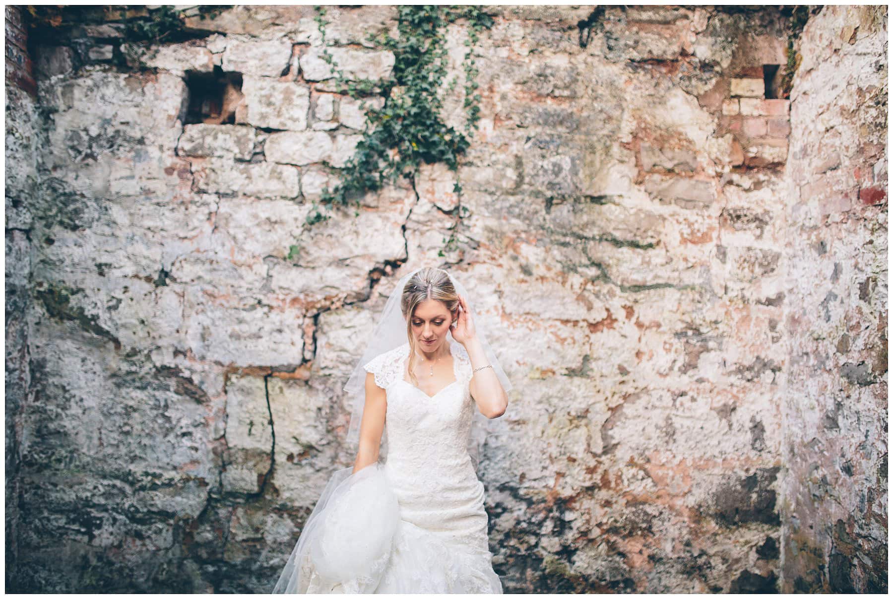 Ruthin_Castle_Wedding_Photography