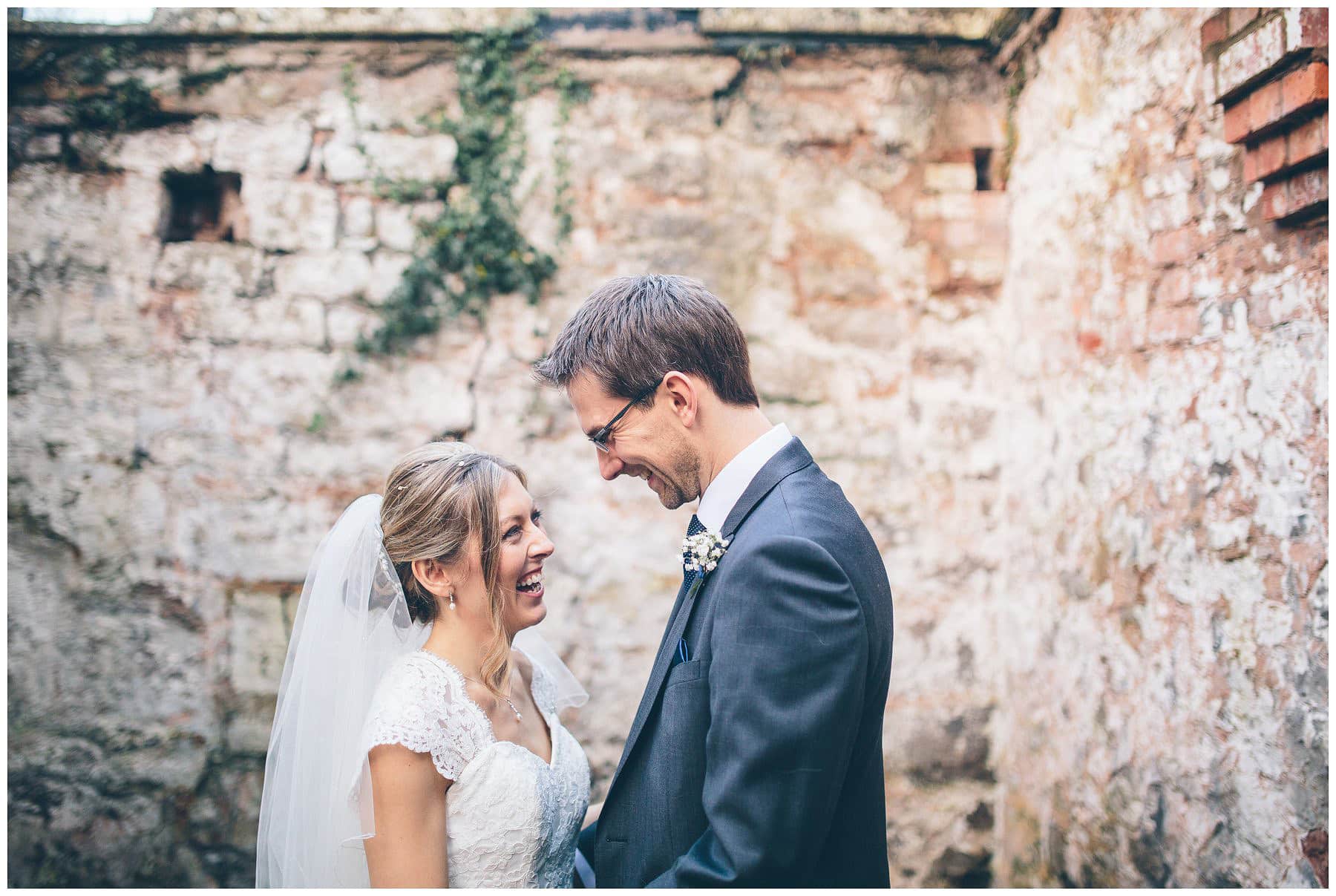 Ruthin_Castle_Wedding_Photography