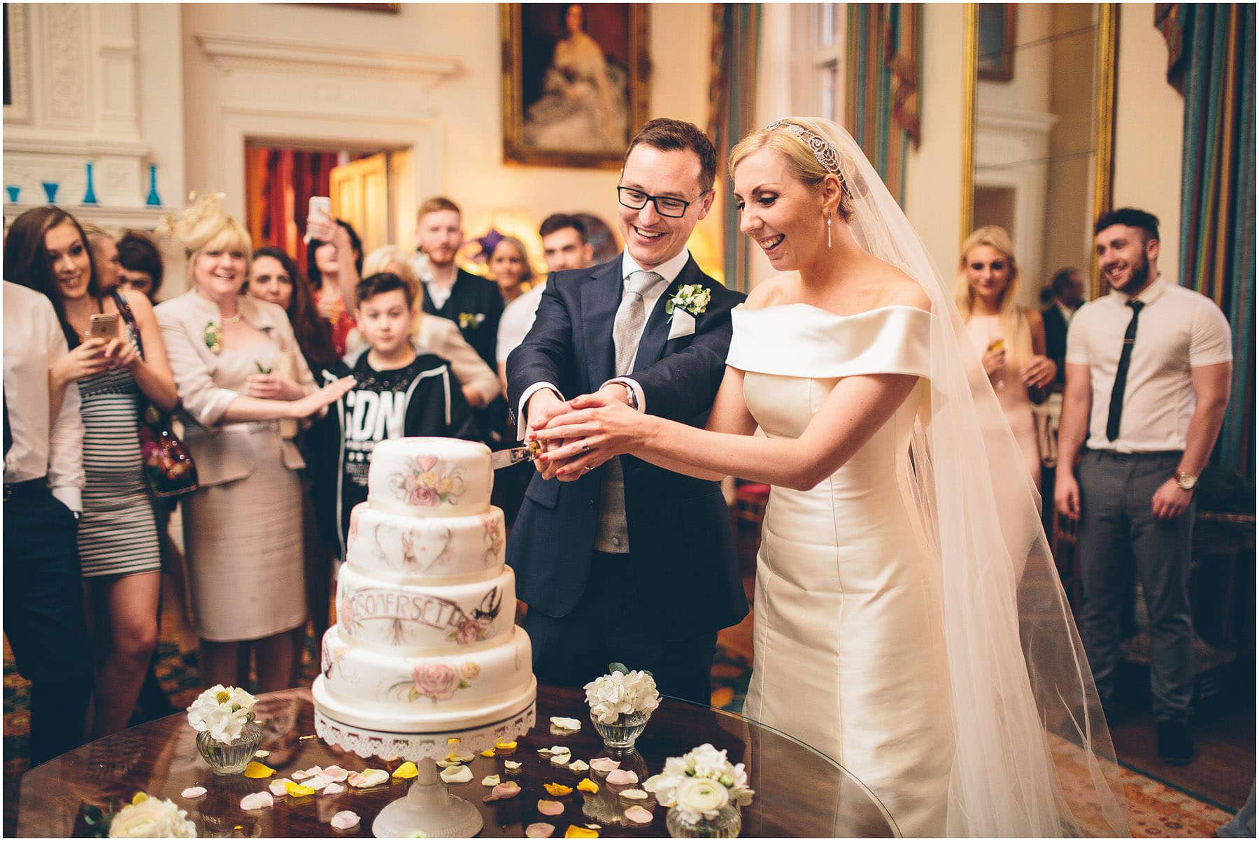 Capesthorne_Hall_Wedding_Photography_0133