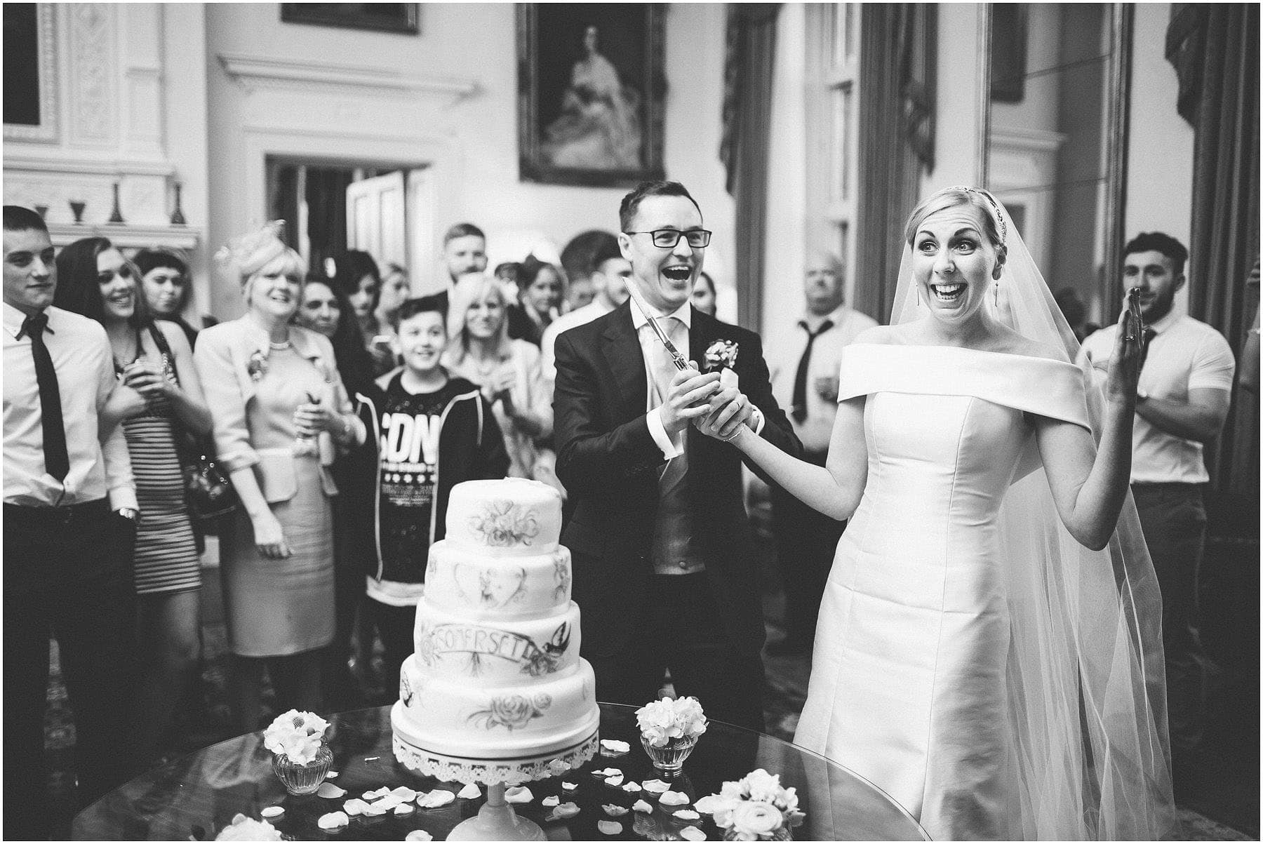 Capesthorne_Hall_Wedding_Photography_0135