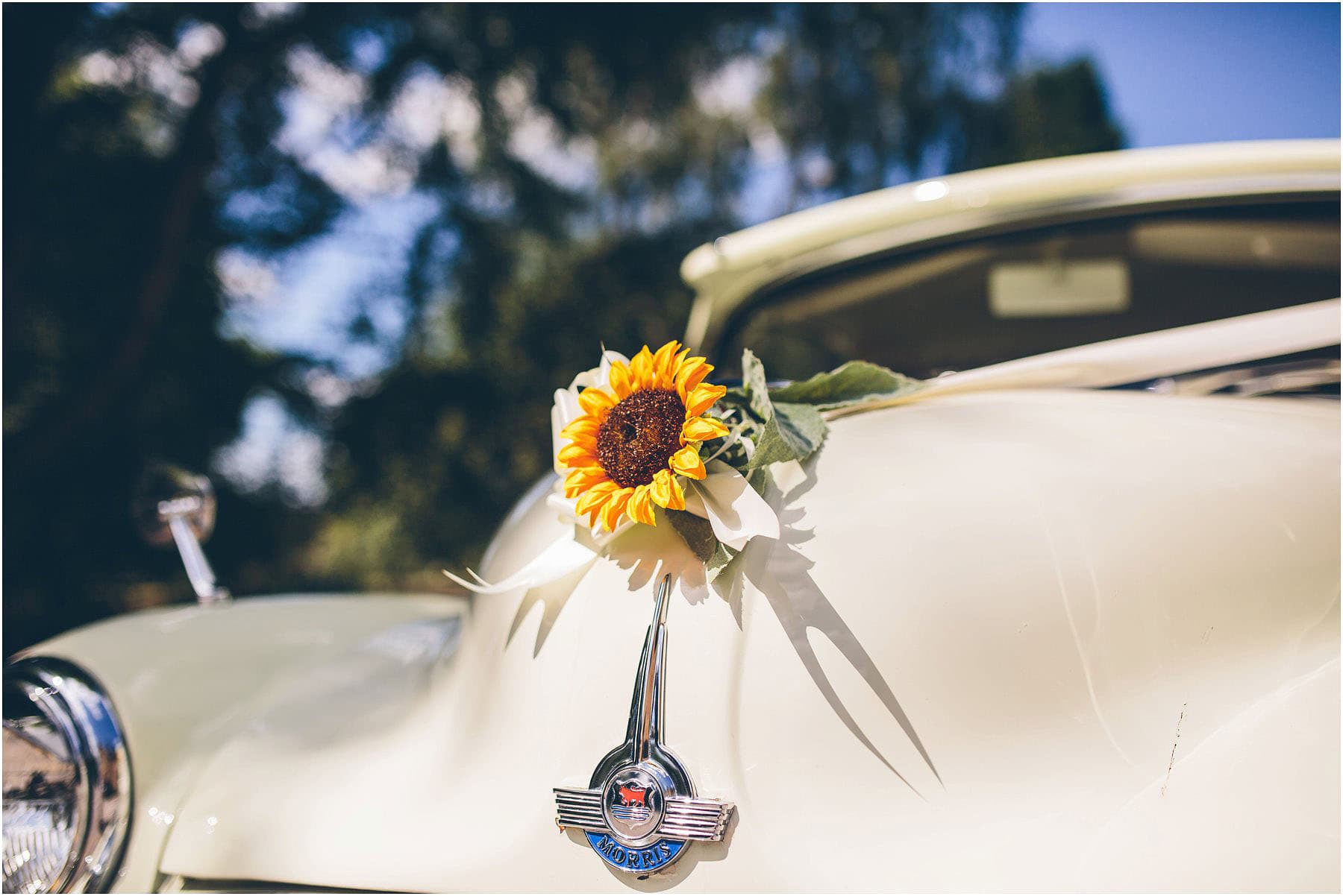 Clawdd_Offa_Farm_Wedding_Photography_0017