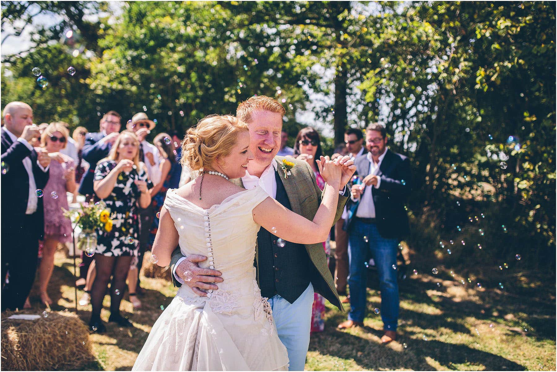 Clawdd_Offa_Farm_Wedding_Photography_0052