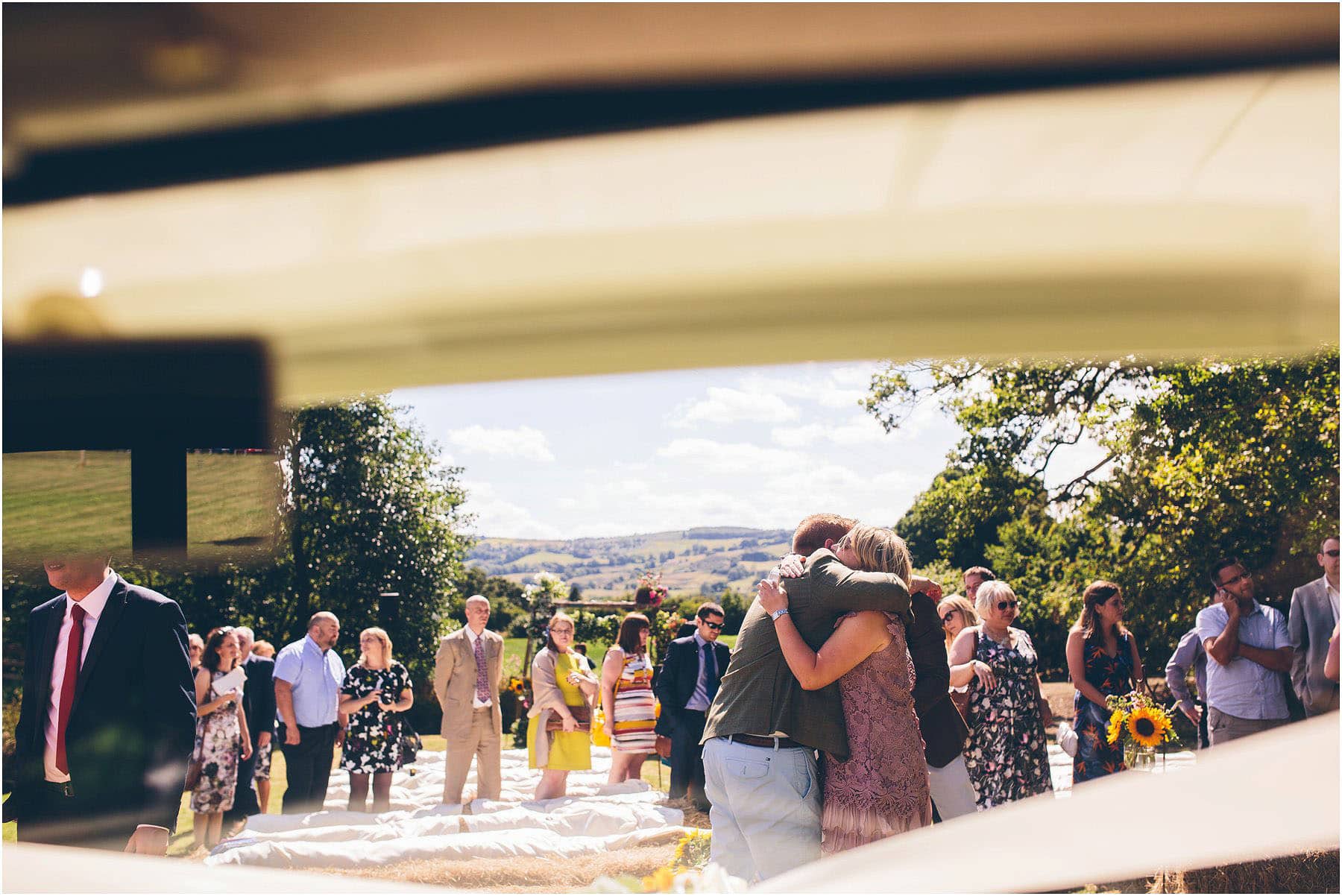 Clawdd_Offa_Farm_Wedding_Photography_0056