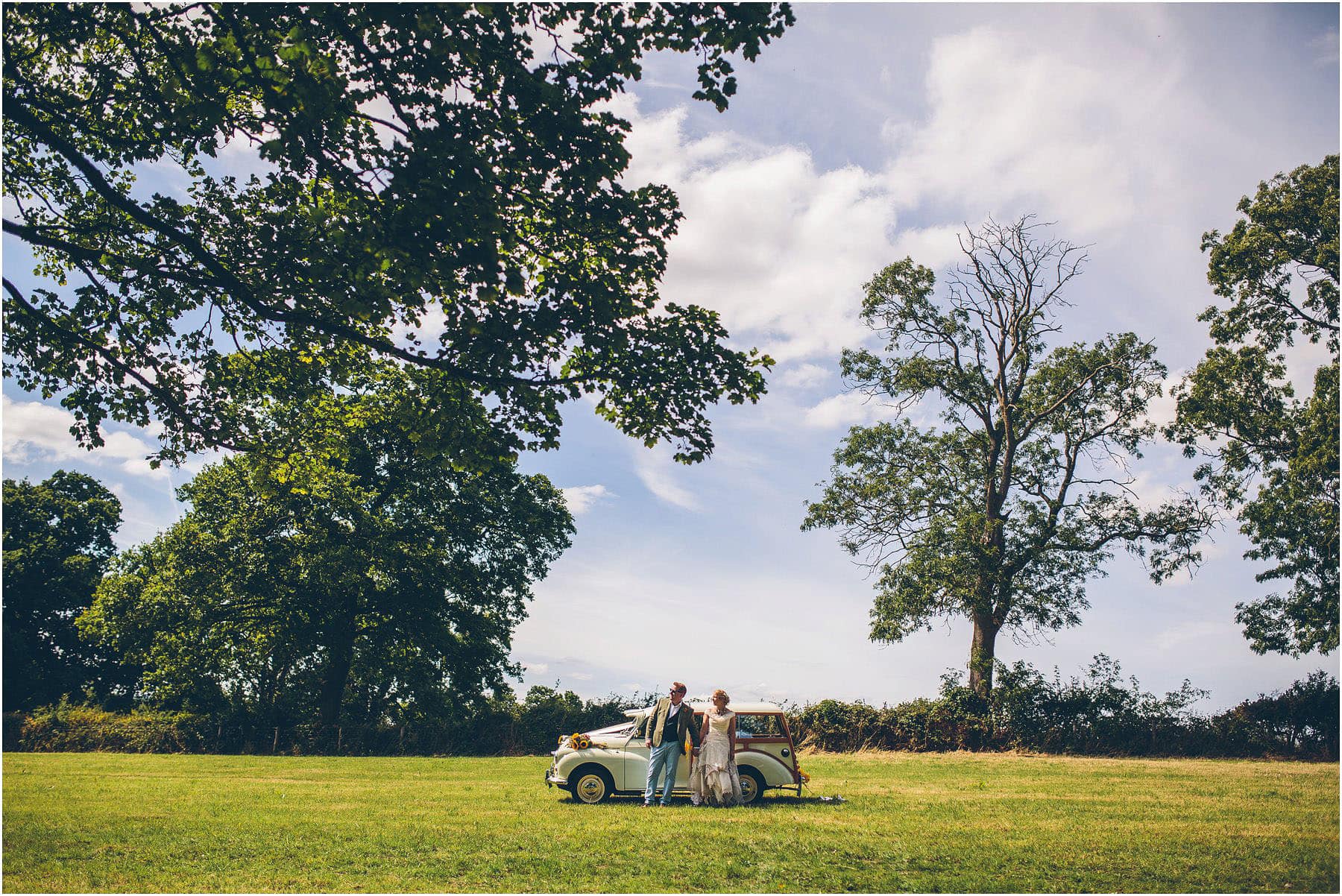 Clawdd_Offa_Farm_Wedding_Photography_0067