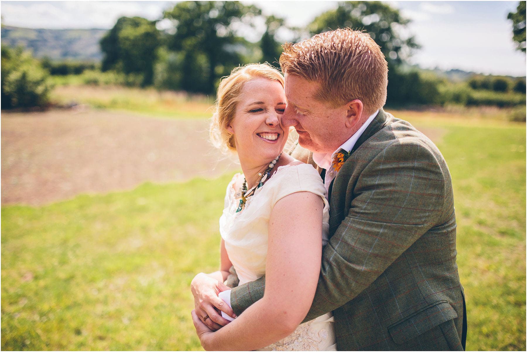 Clawdd_Offa_Farm_Wedding_Photography_0070