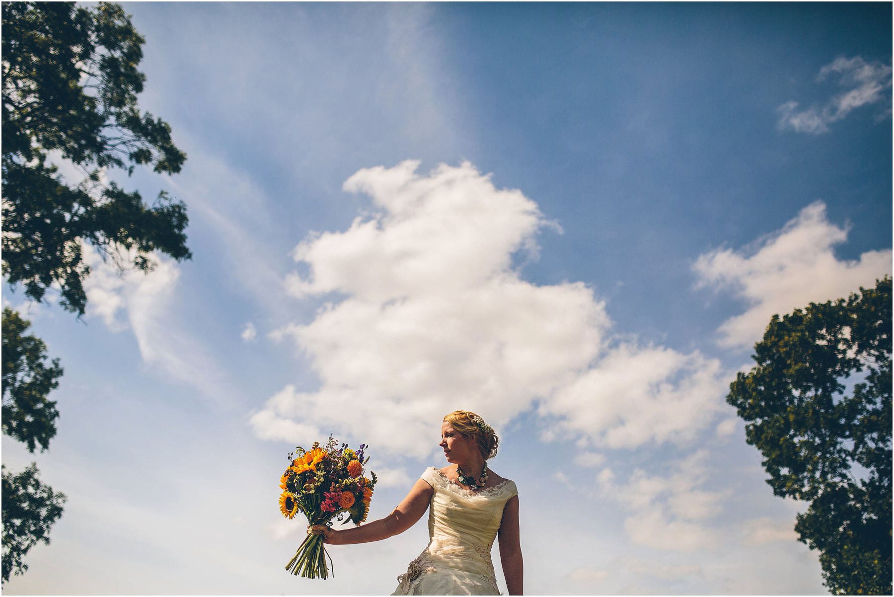 Clawdd_Offa_Farm_Wedding_Photography_0077