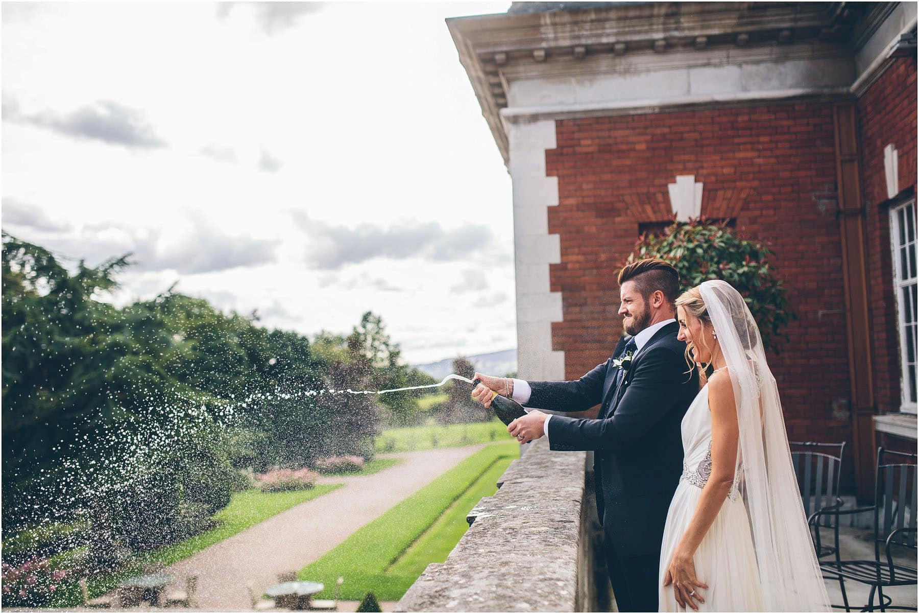 Eaves_Hall_Wedding_Photography_0108