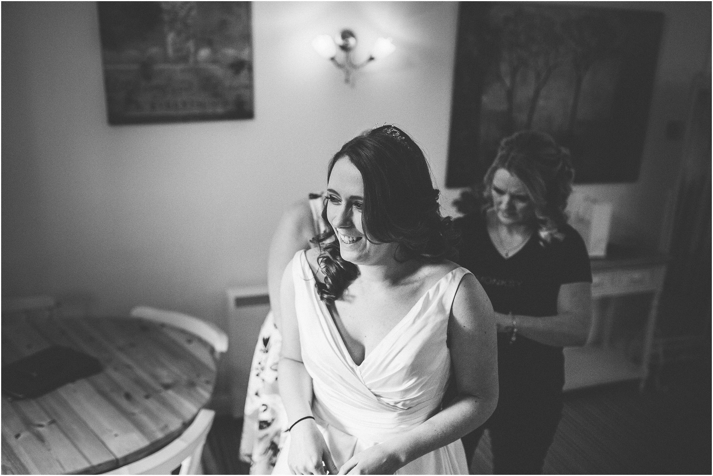 Sandhole_Oak_Barn_Wedding_Photography_0012