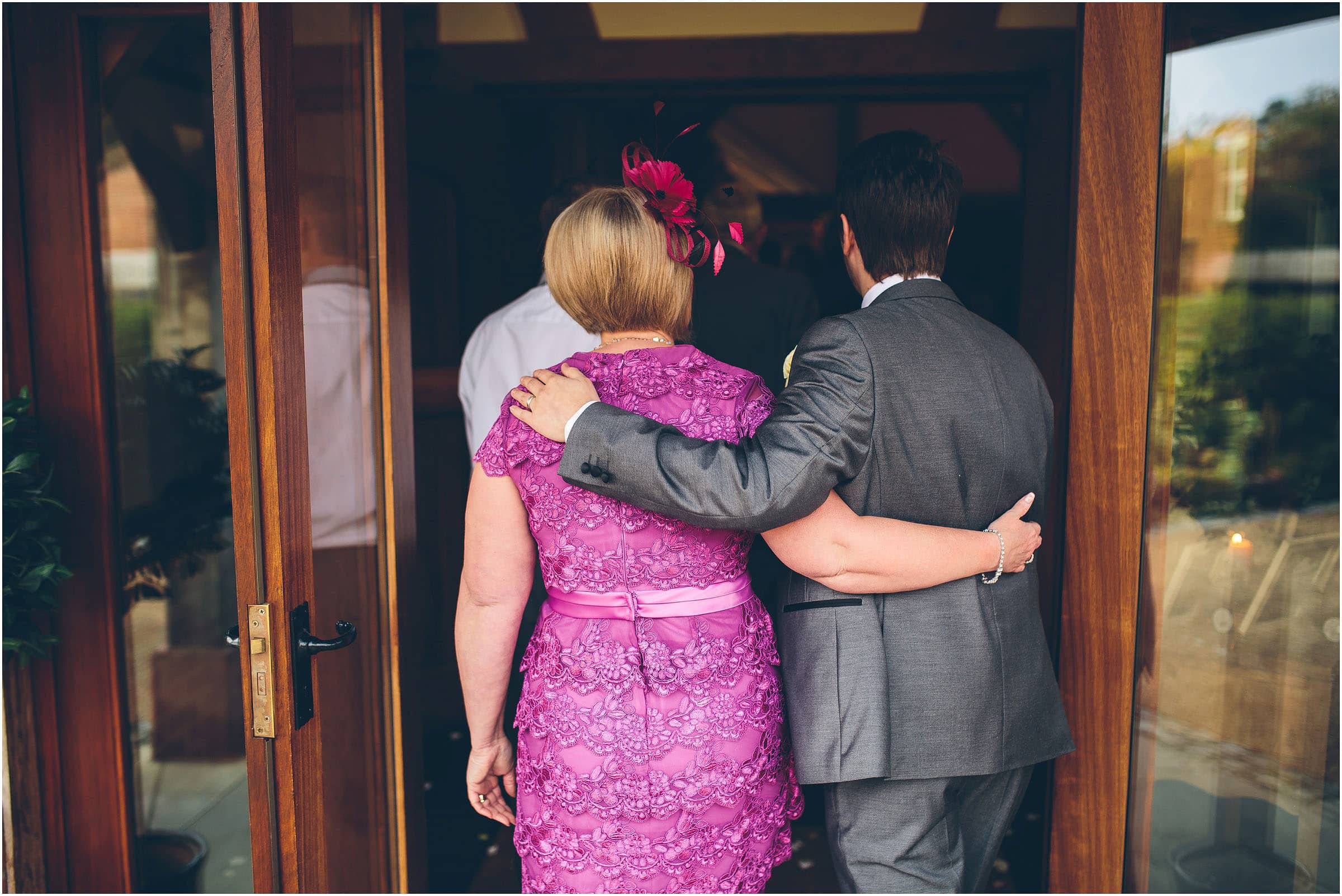 Sandhole_Oak_Barn_Wedding_Photography_0038