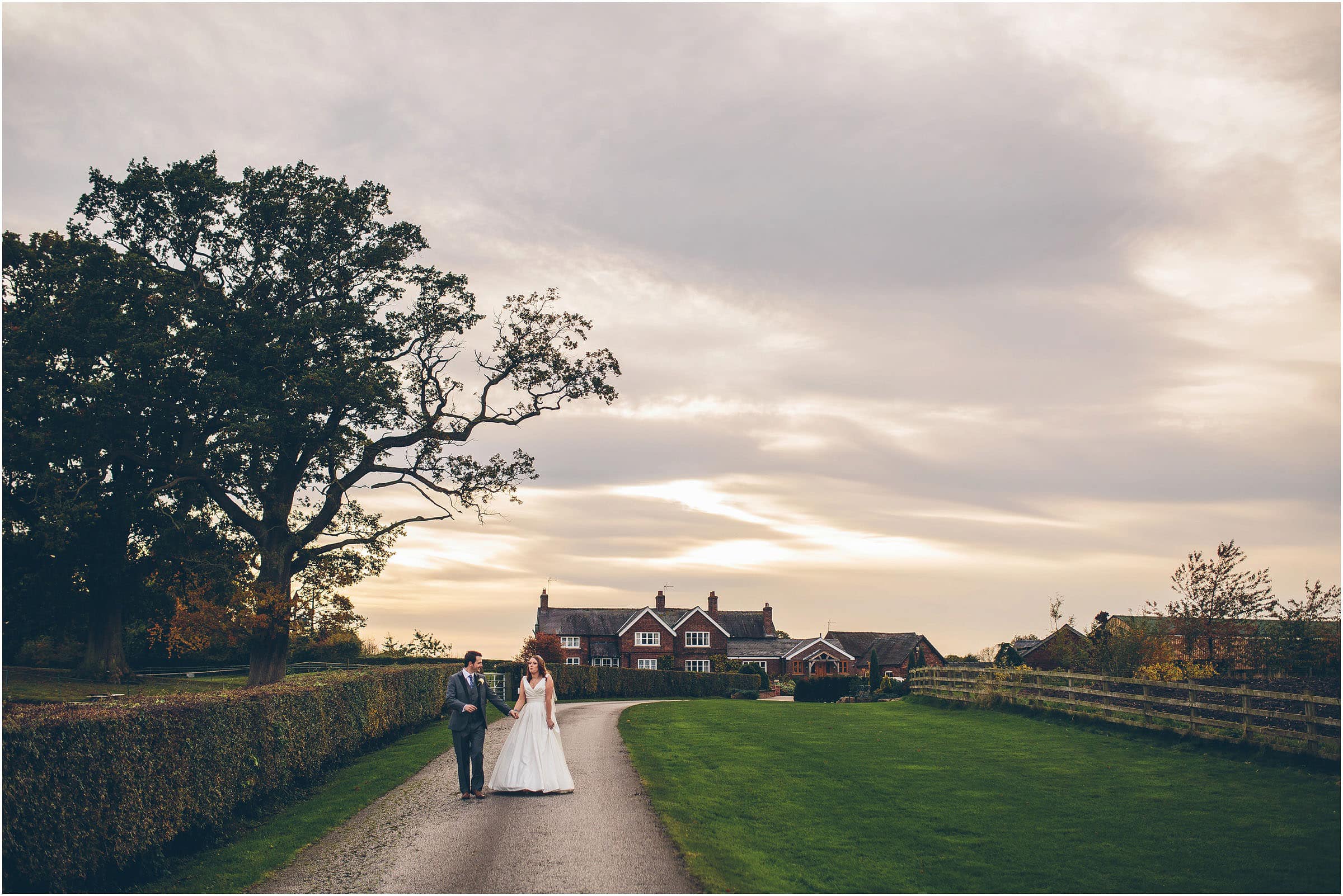 Sandhole_Oak_Barn_Wedding_Photography_0042