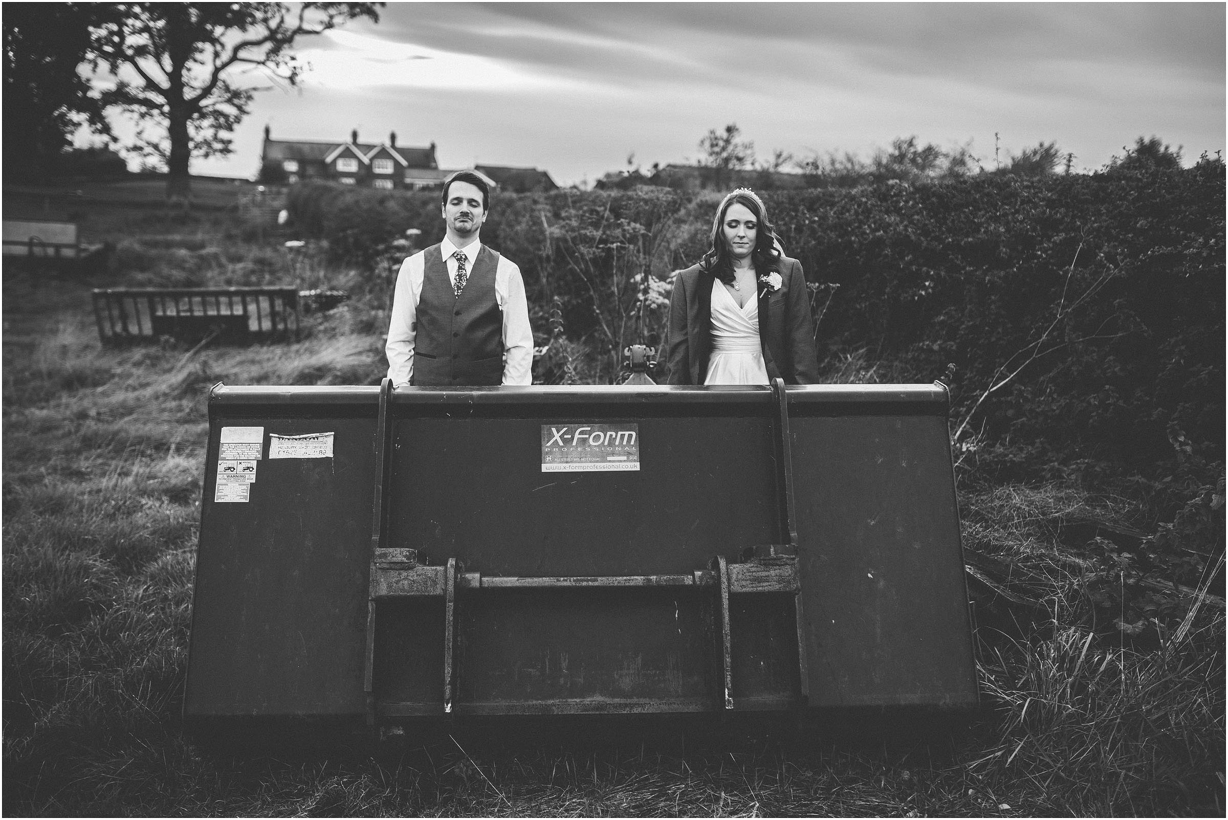 Sandhole_Oak_Barn_Wedding_Photography_0044